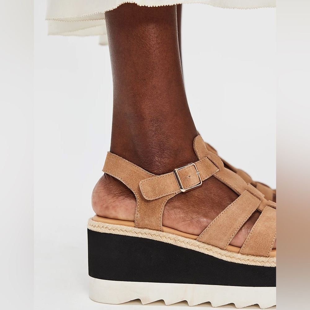 NWT FREE PEOPLE MYKONOS SUEDE FISHERMAN SANDALS Sz 9 (no original box) - Picture 4 of 11